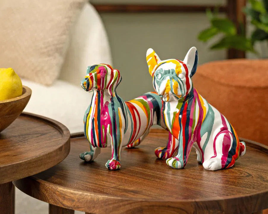 Beeldjes van een Teckel en een Franse Buldog met drippy verf art