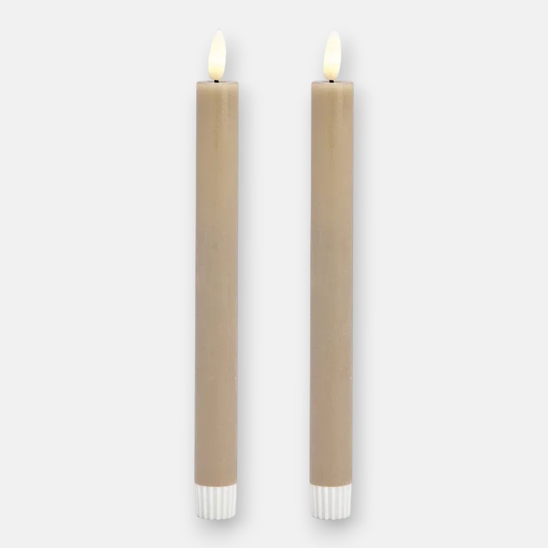 Set van twee ledkaarsen met flakkerend licht in de kleur beige