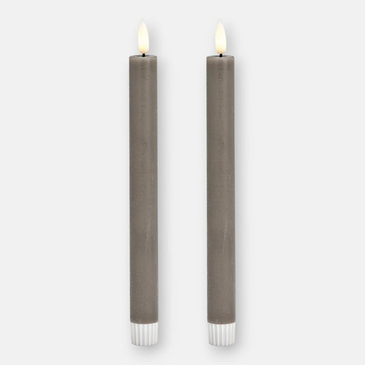 Set van twee ledkaarsen met flakkerend licht in de kleur taupe