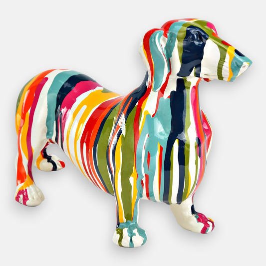 Beeldje van een Teckel met drippy verf art